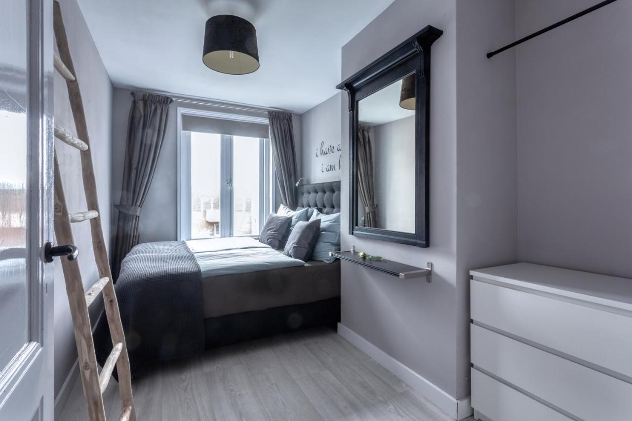 Bed And Breakfast The Rose Haarlem Exteriér fotografie